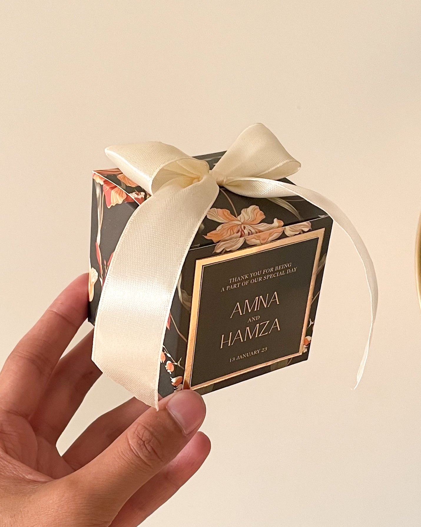 Floral Bow Bid Box D005