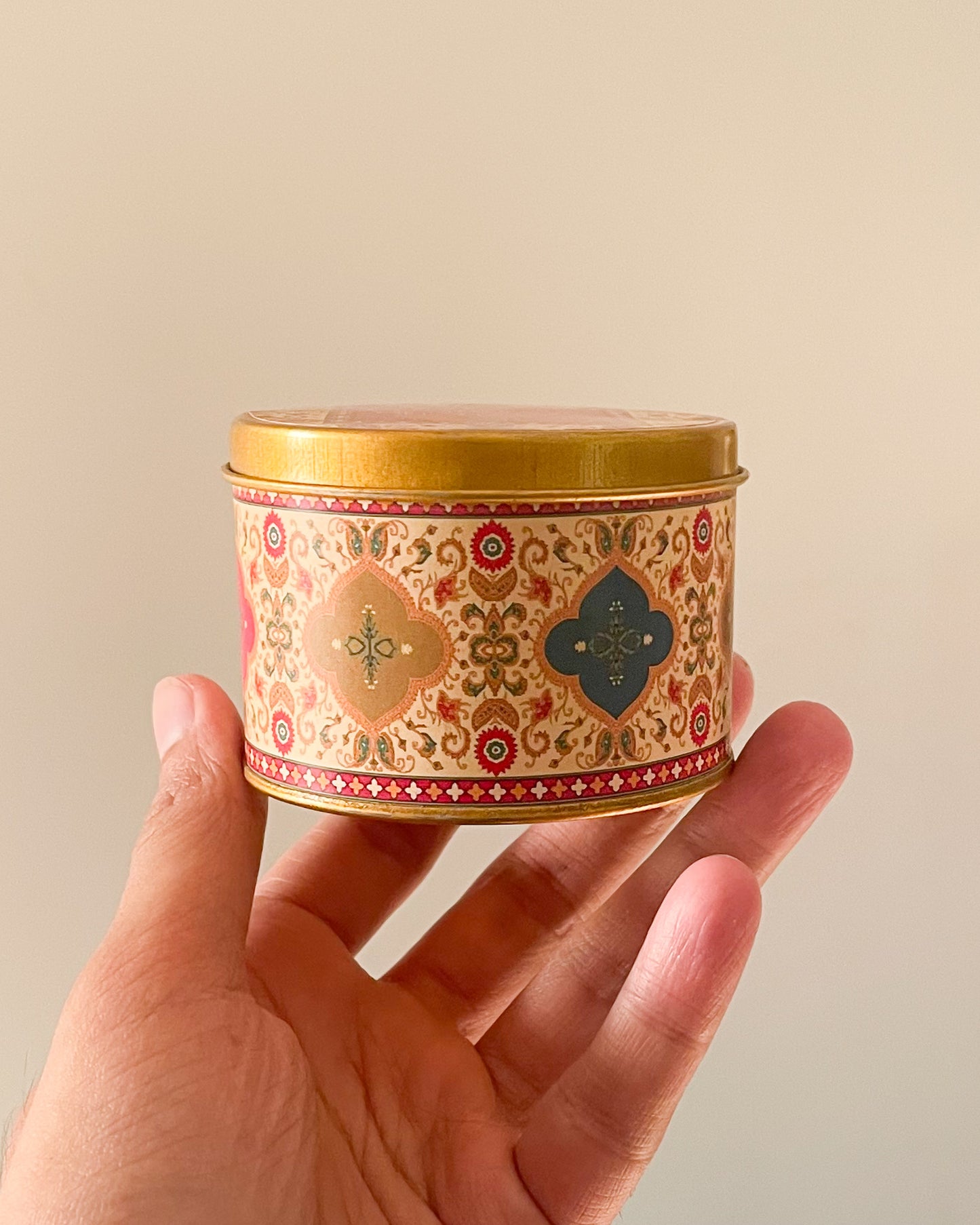 3 Inch Round Tin Bid Box D001