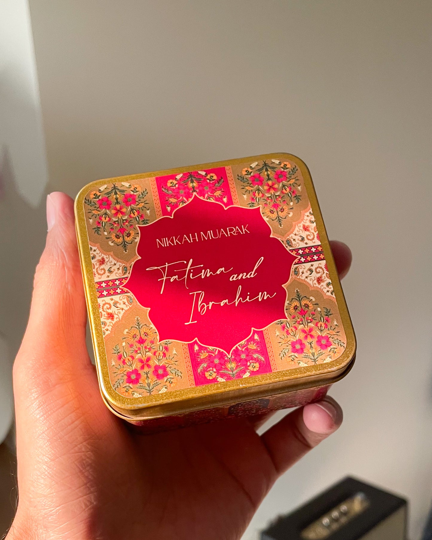 3.1 Inch Square Tin Bid Box DT010