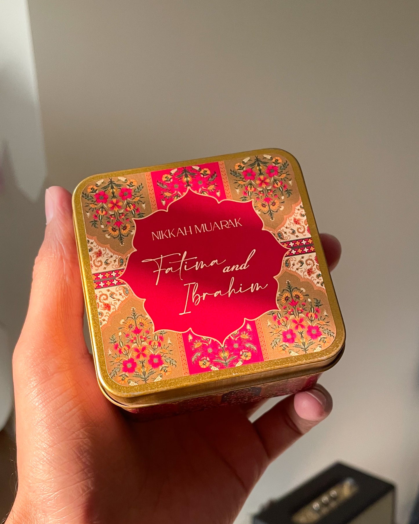 3.1 Inch Square Tin Bid Box DT010