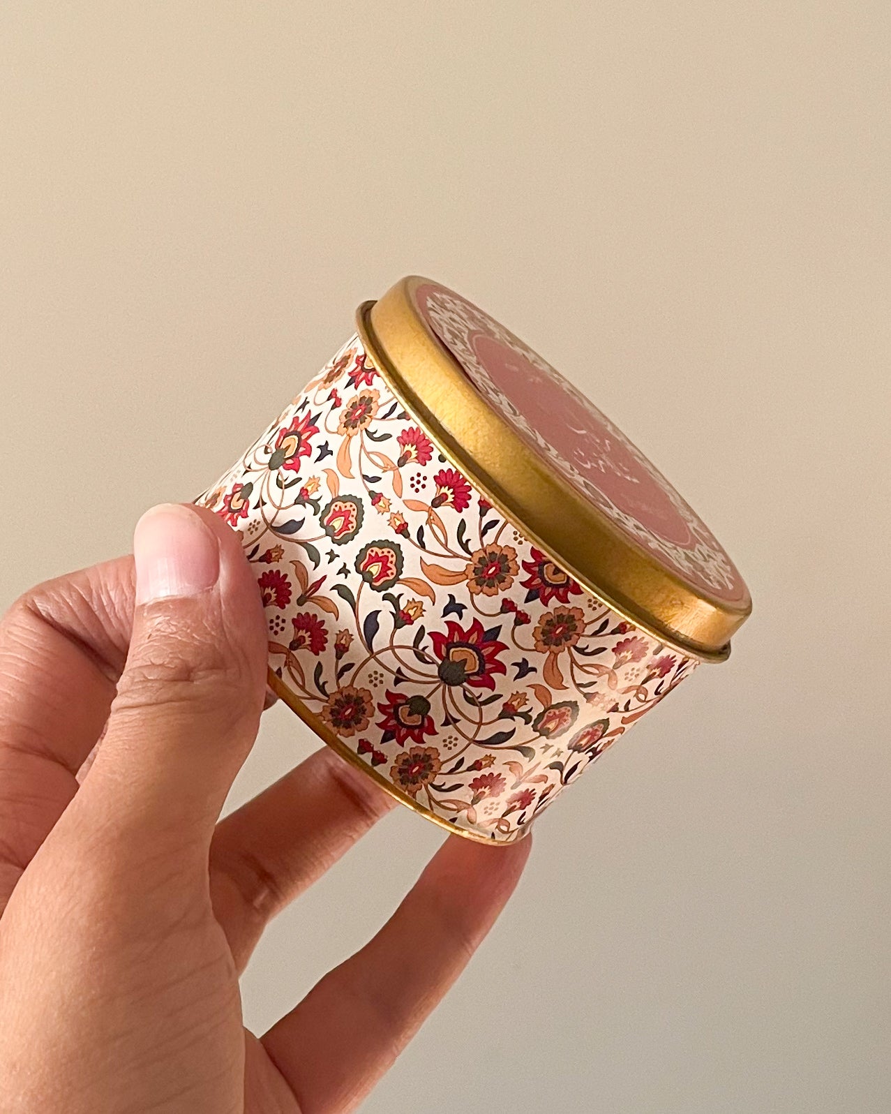 3 inch Round Tin Bid Box D006