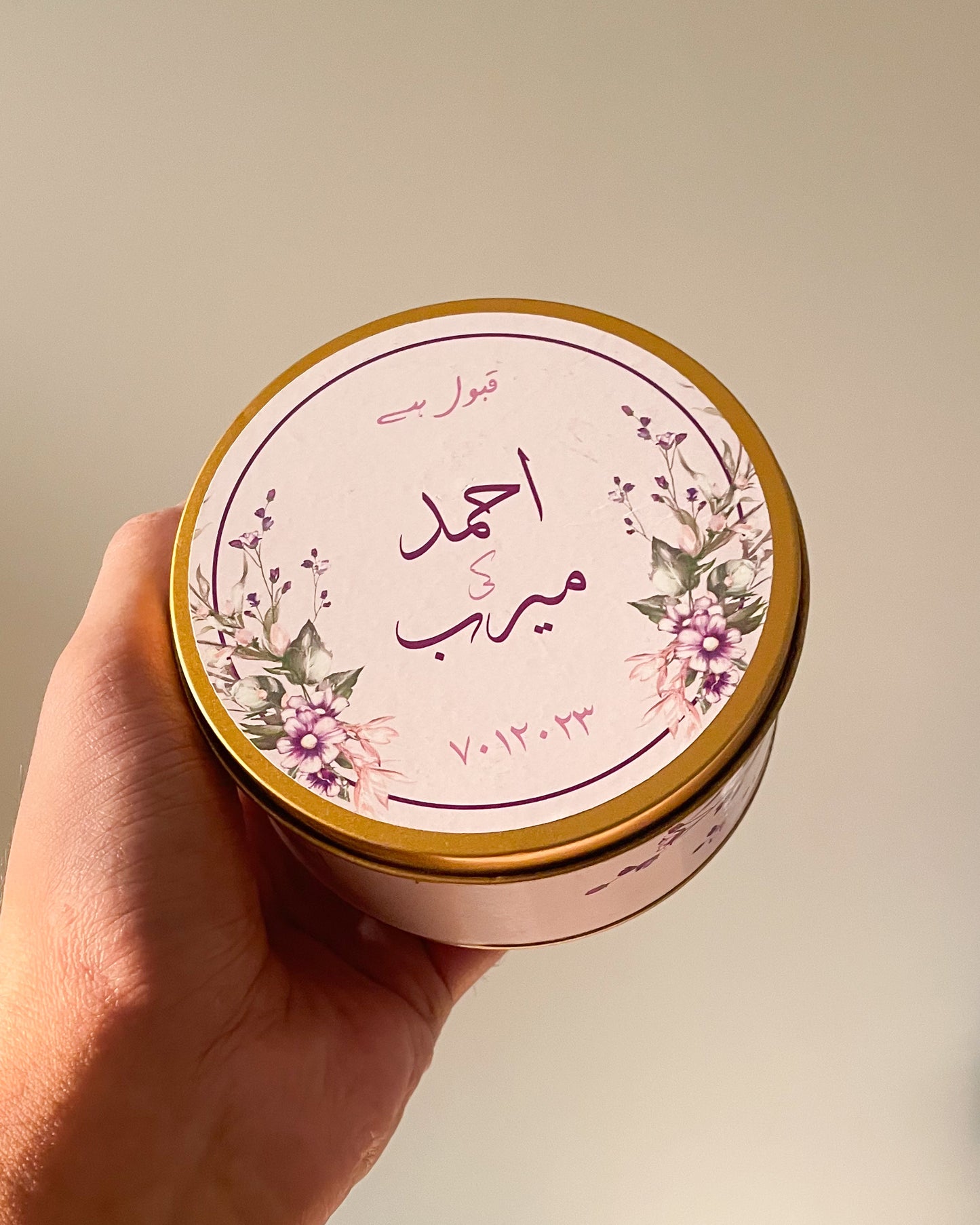 3 inch Round Tin Bid Box D004