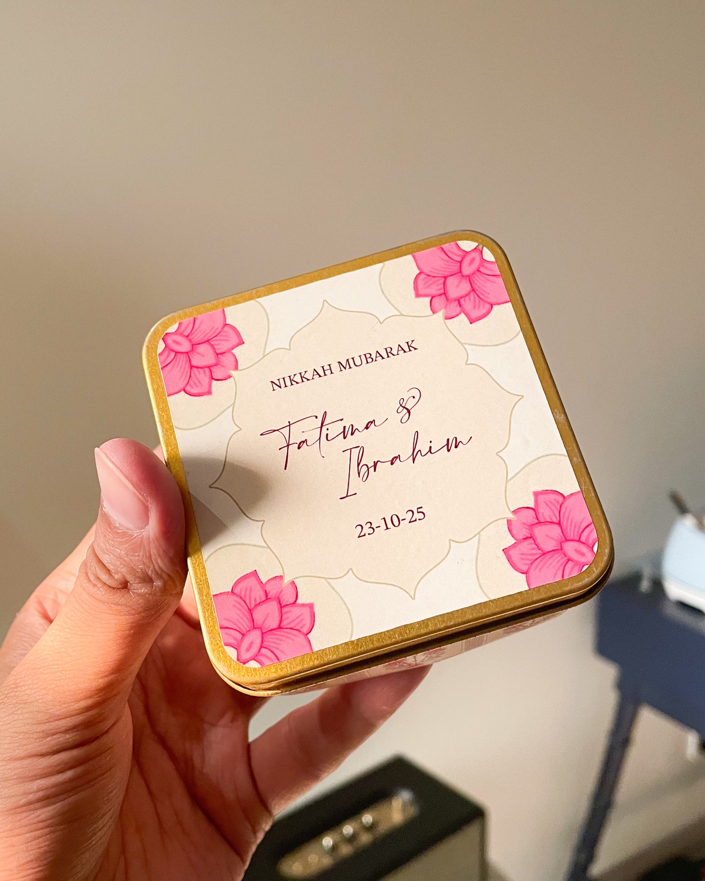 3.1 Inch Square Tin Bid Box DT008