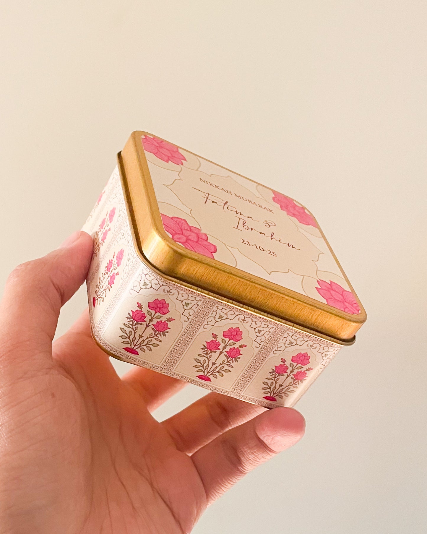 3.1 Inch Square Tin Bid Box DT008