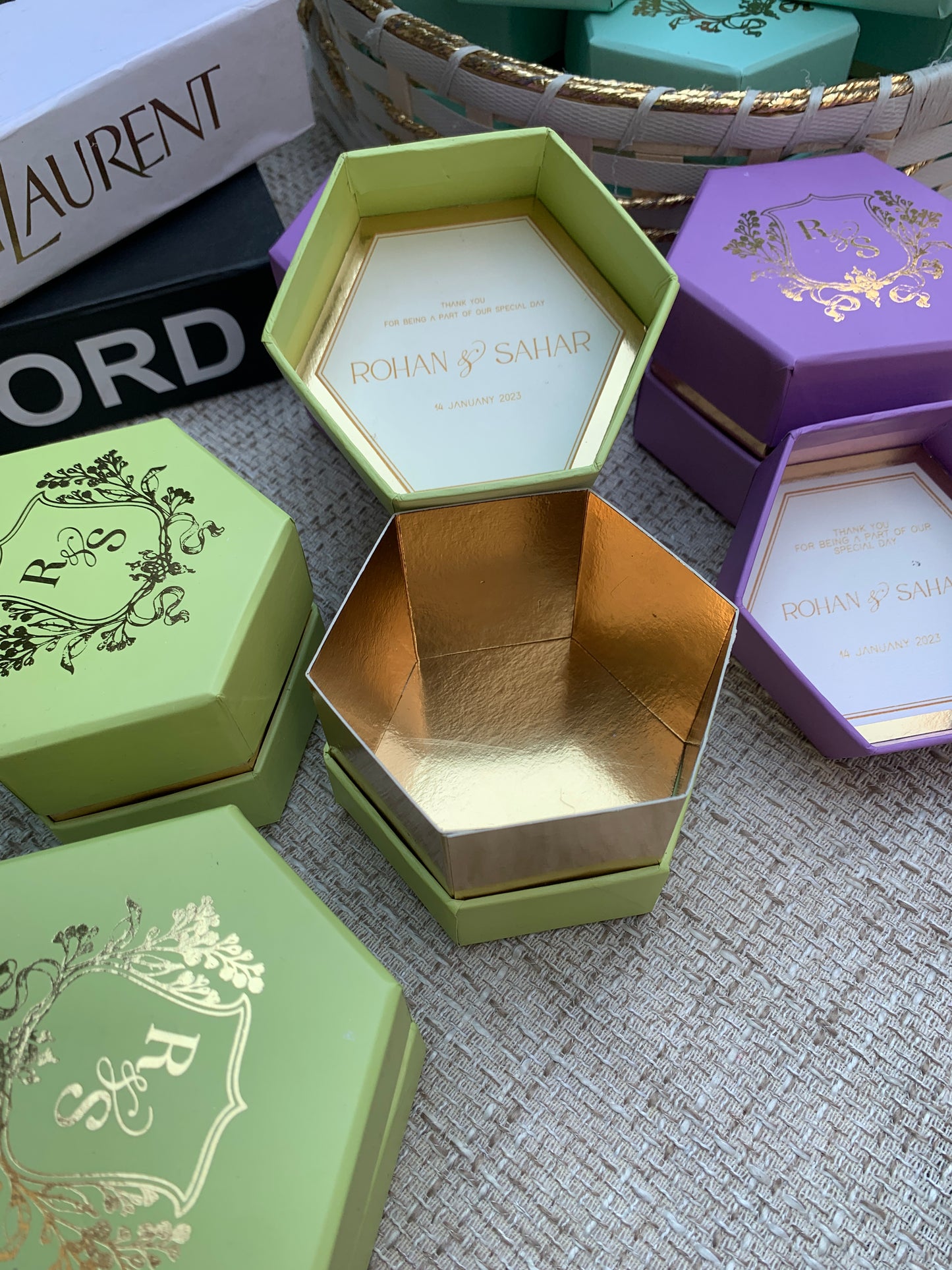 3.5-Inch Hexagon Bid Box