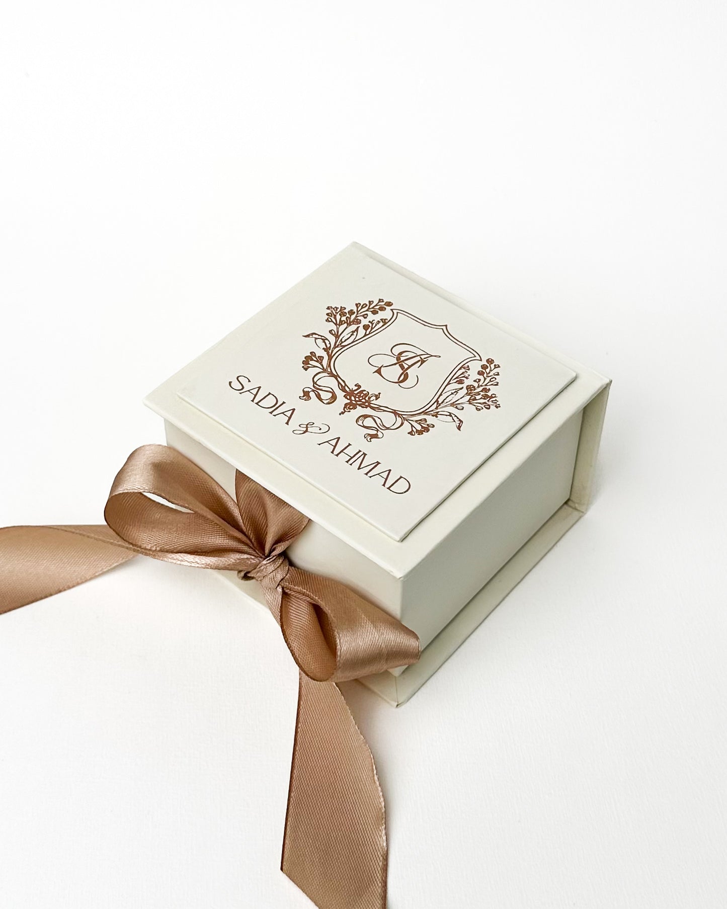 3.25 Inch Ribbon Bid Box